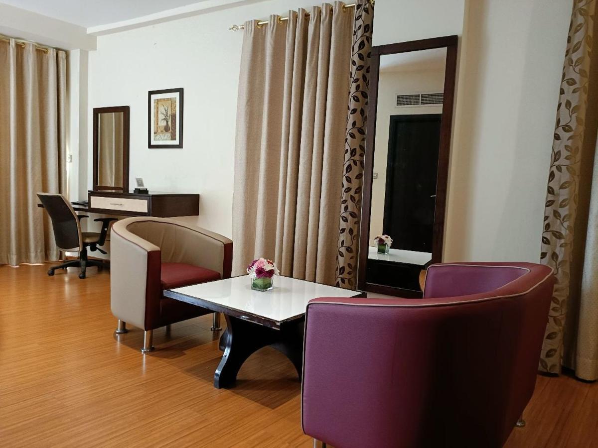 Manhattan Avenue Hotel Dubai Exterior foto